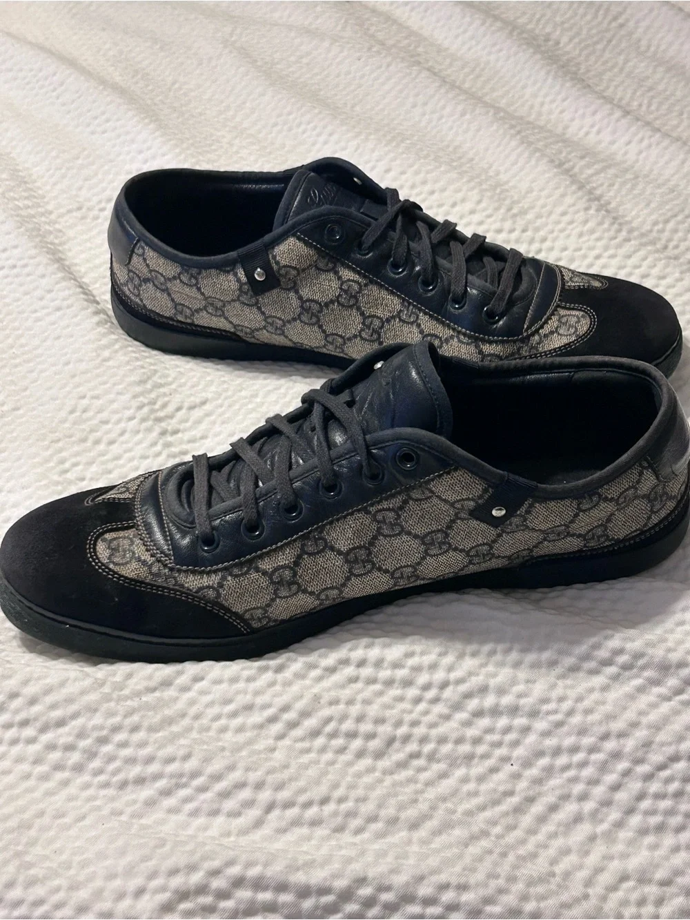 Gucci Men’s Black & Gray GG Canvas Low-Top Sneakers
